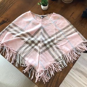 Burberry poncho